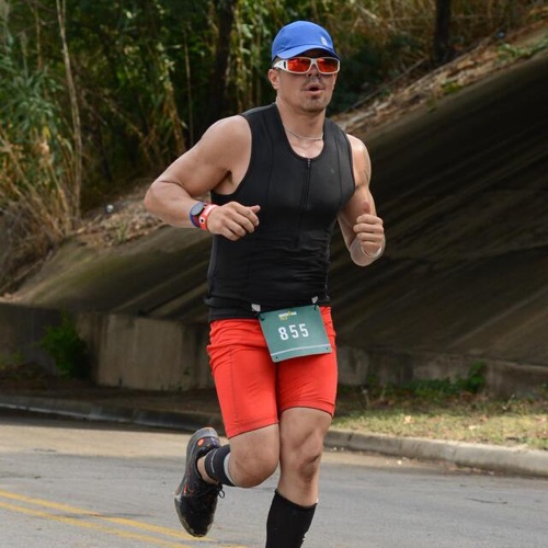 Luis Tavizon